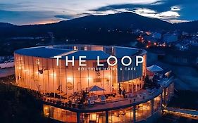 The Loop Boutique Hotel & Cafe